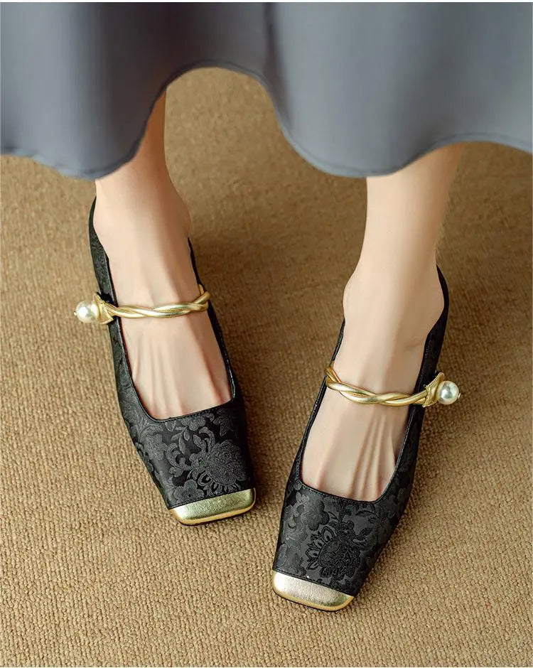 【50% ZNIŻKI】【35-40】✨Nowe modne skórzane buty typu Mary Jane w stylu retro z haftowanymi kwiatami👡