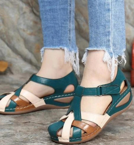 【Kup 1, otrzymaj 1 gratis】【35-43】Damskie sandały z miękkiej skóry Hollow Out 
